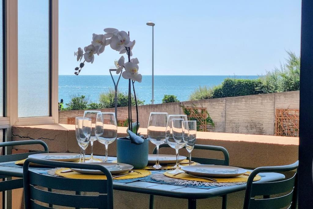 Le Marty 7 Vue Mer Centre Terrasse Garage Piscine Climatisation Sete Bagian luar foto